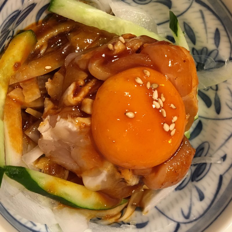 鶏ユッケ(とりビアー 神田駅前店 )