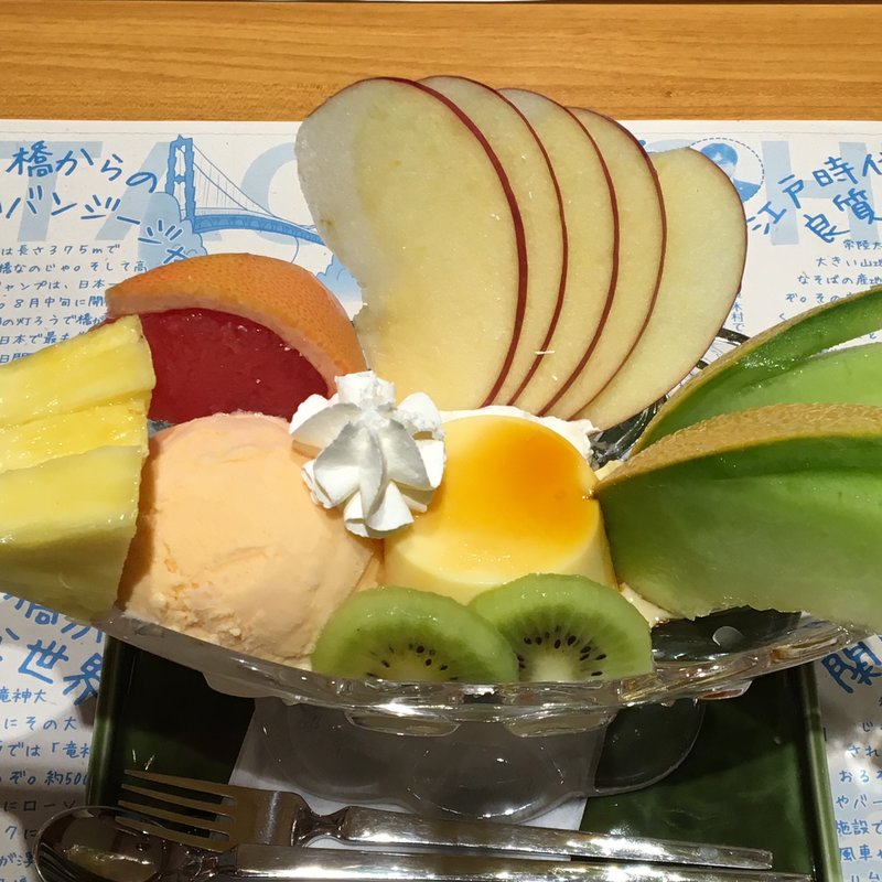 プリンアラモード(茨城マルシェ Restaurant&Bar)