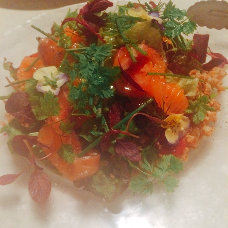 サーモンと雑穀、ハーブサラダ 〜レモンのヴィネグレット〜(アナログ カフェ ラウンジ トーキョー （ANALOG CAFE／LOUNGETOKYO）)