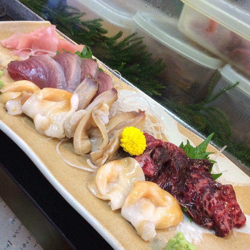 くじら、石垣貝、かつお(江戸前 幸寿司)