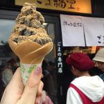 豆乳黒ごまソフトクリーム(ごま福堂鎌倉店)
