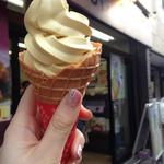 スイートポテトソフトクリーム(（株）いも吉館 小町通り店)