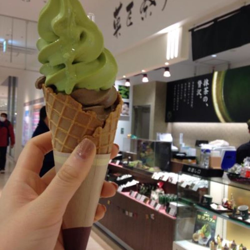 菓匠スペシャルソフト(菓匠茶屋 広島駅名店街店 )