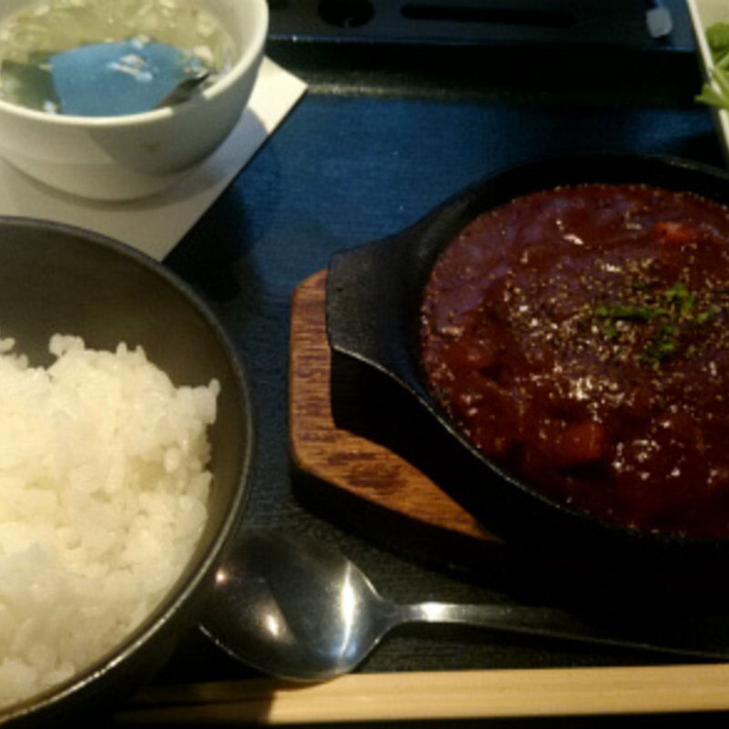 BeefGarden特製黒毛和牛ハンバーグ（自家製デミグラス）(目黒 焼肉 BeefGarden（ビーフガーデン）)