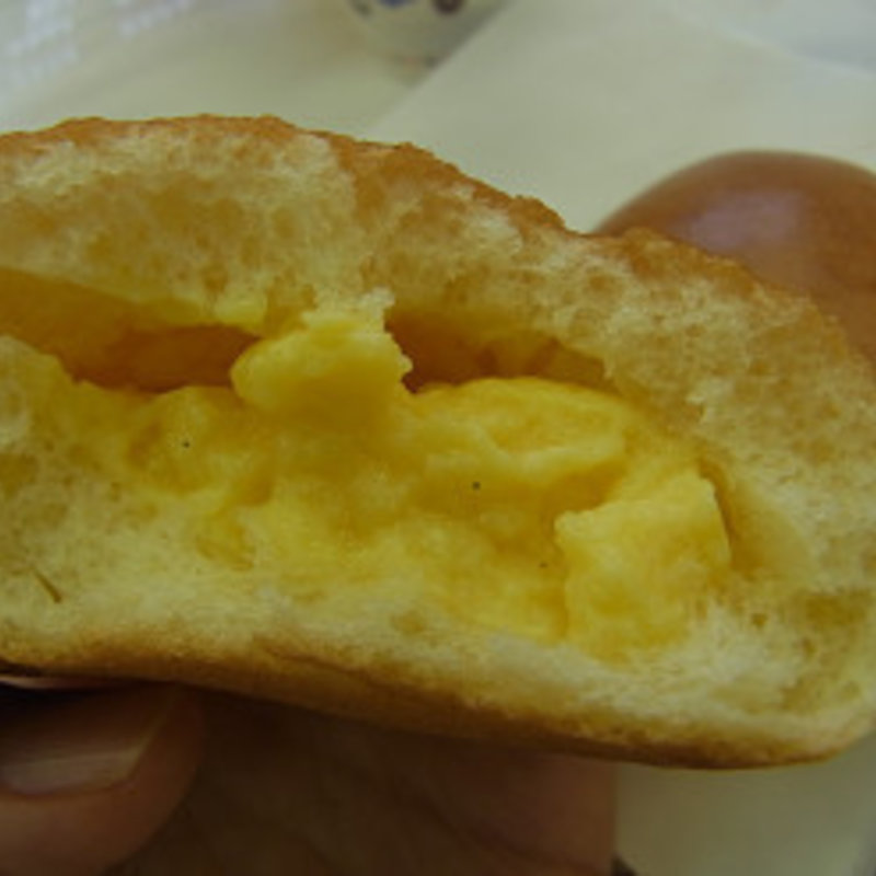 クリームパン(シャンパン☆ベーカリー桜ケ丘店)