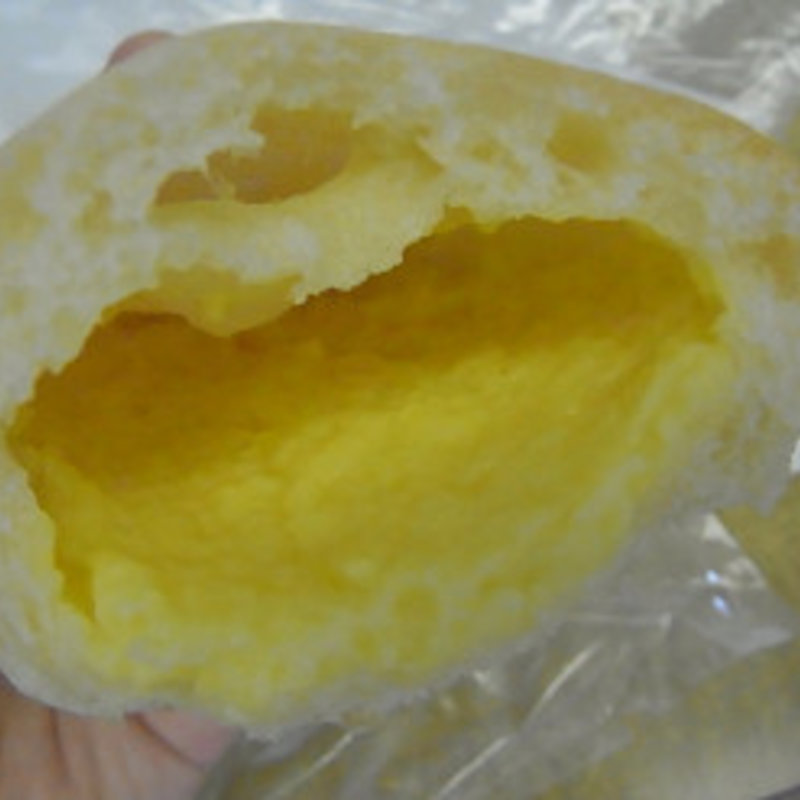 クリームパン(ブレッドファクトリー510 )