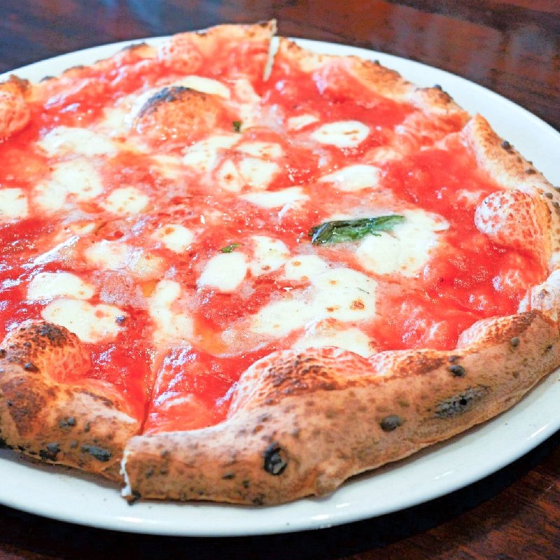 マルゲリータ(スパッカ ナポリ （SPACCA NAPOLI）)