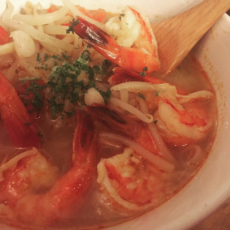 トムヤムヌードル(カフェココティ )