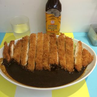 ビックリチキンカツカレー(カレー屋ジョニー お茶ノ水店 （カレーヤジョニー）)