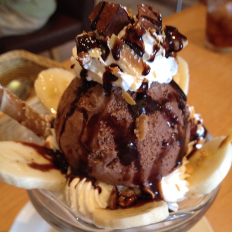 チョコレートパフェ(カフェ・ピアネータ （CAFFE DEL Pianeta）)