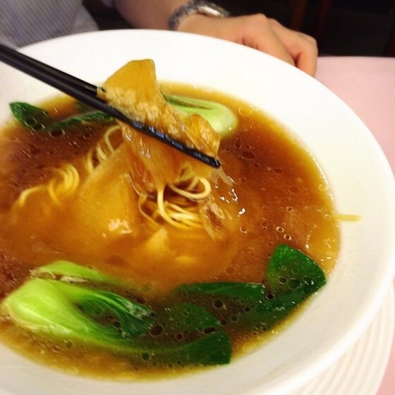 フカヒレラーメン(菩提樹 （ボダイジュ）)