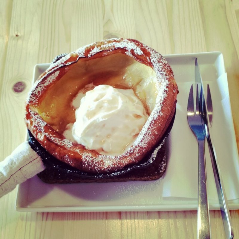 メープルバニラダッチ(BOWLS)