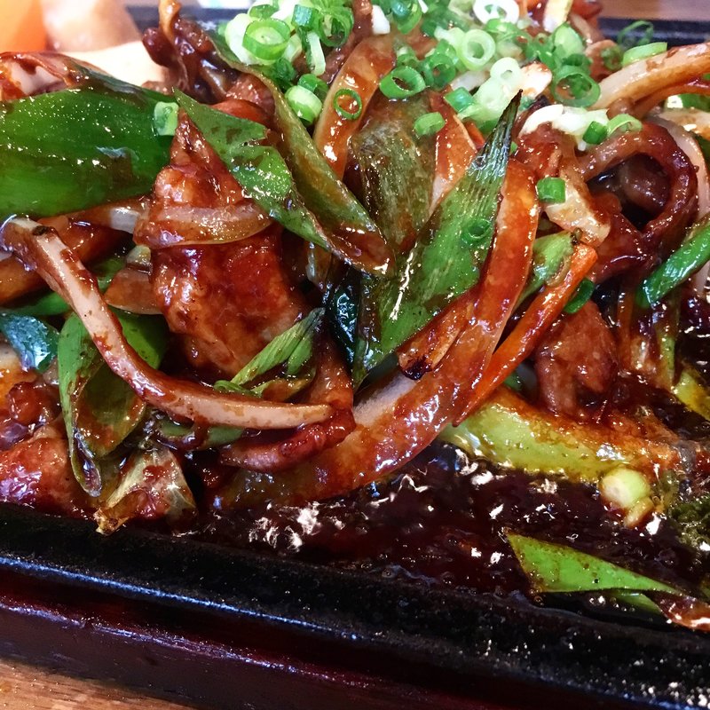 牛肉の鉄板ランチ(みまでり )