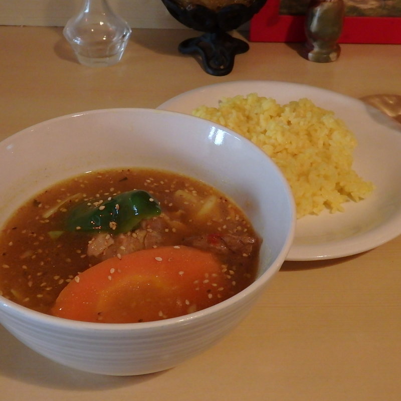 ポーク角煮のスープカレー（ハーフ）(スープカレー syukur 新丸子店)