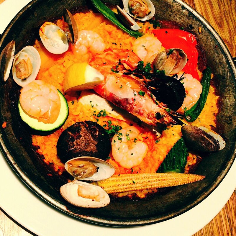 パエリア(chef’s V 丸ビル店)