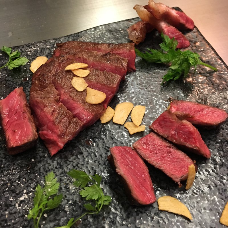 黒毛和牛ミスジ(鉄板とステーキのお店 OPERA-Namba- (旧 TEPPANとワインと蕎麦 つなぐ))