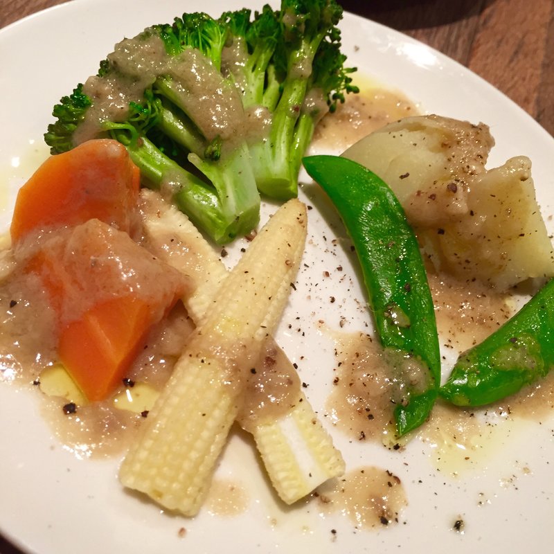 温野菜のバーニャカウダがけ(ロッキー馬力屋)