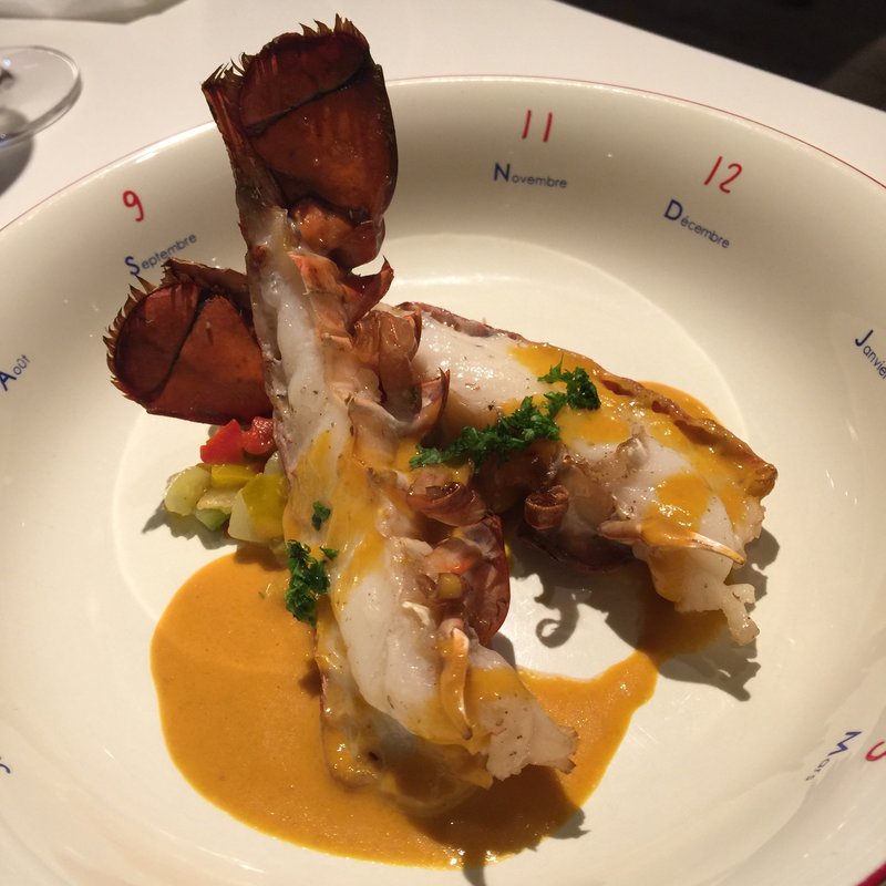 オマール海老のポワレ(カフェ・ドゥ・シャンパーニュ)