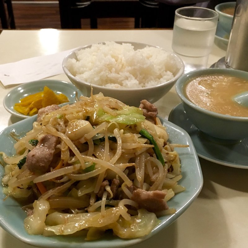 肉野菜炒め(龍朋)