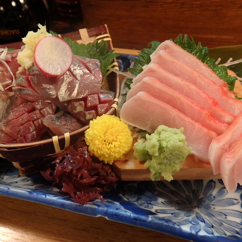 刺身盛り合わせ(磯料理まるせん)