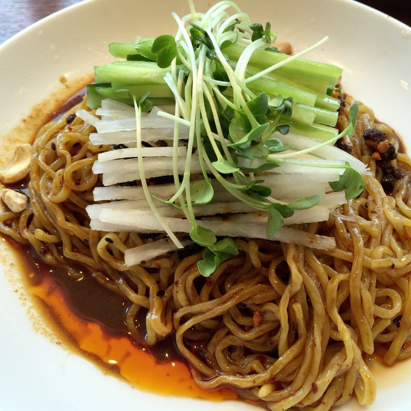 冷やし黒ゴマ担々麺(雲龍一包軒 錦糸町店)