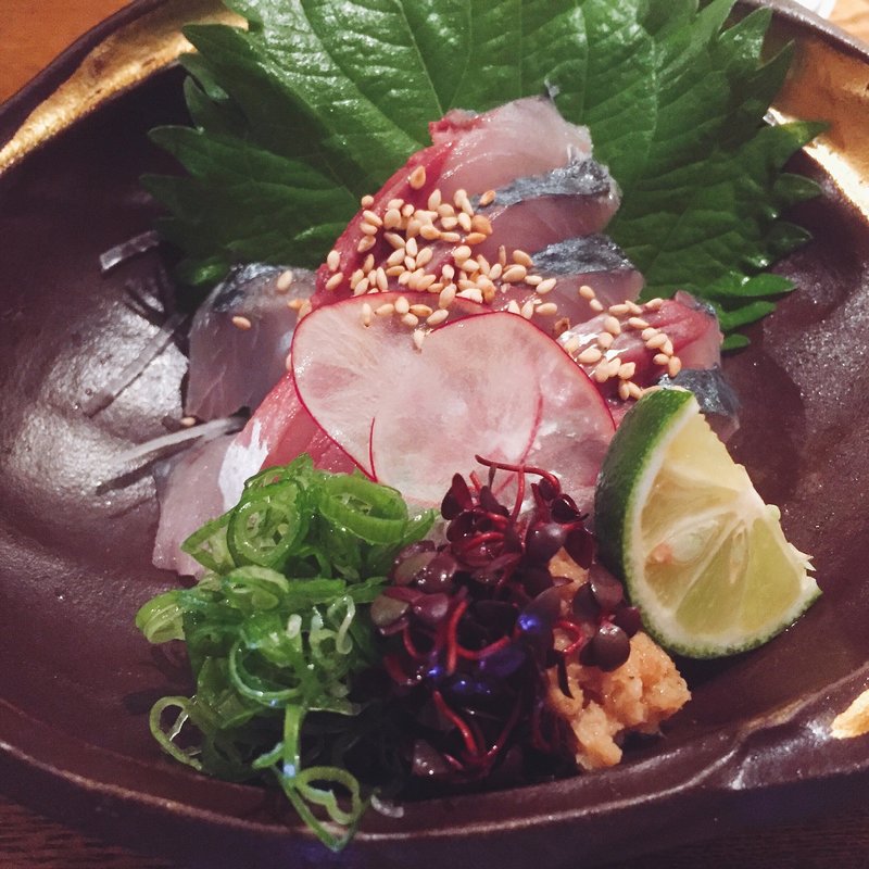 生鯖のお刺身(芦屋ロマンス)