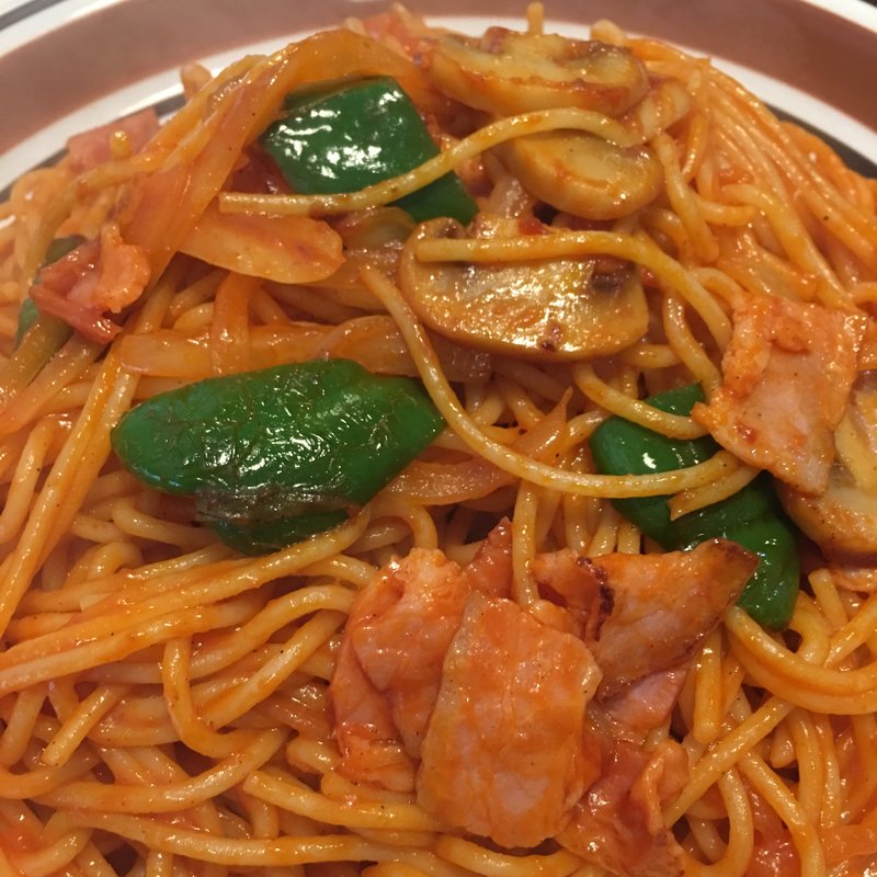 懐かしのナポリタン(特盛)(オンディーヌ )