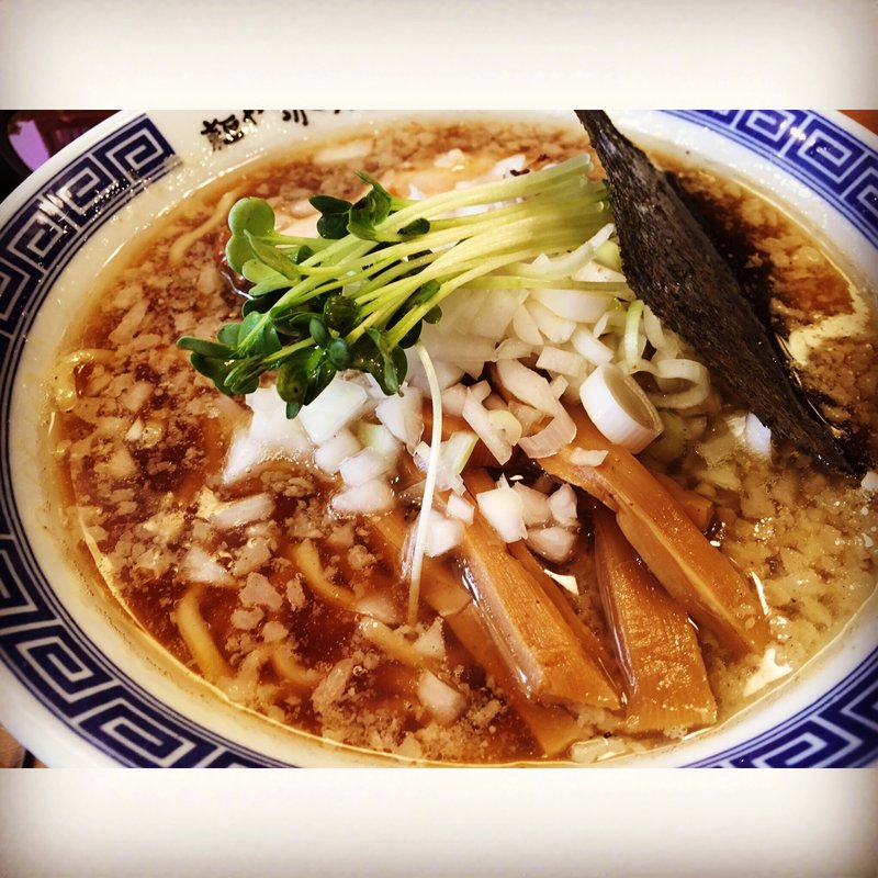 煮干し中華そば(麺や兼虎 天神本店)