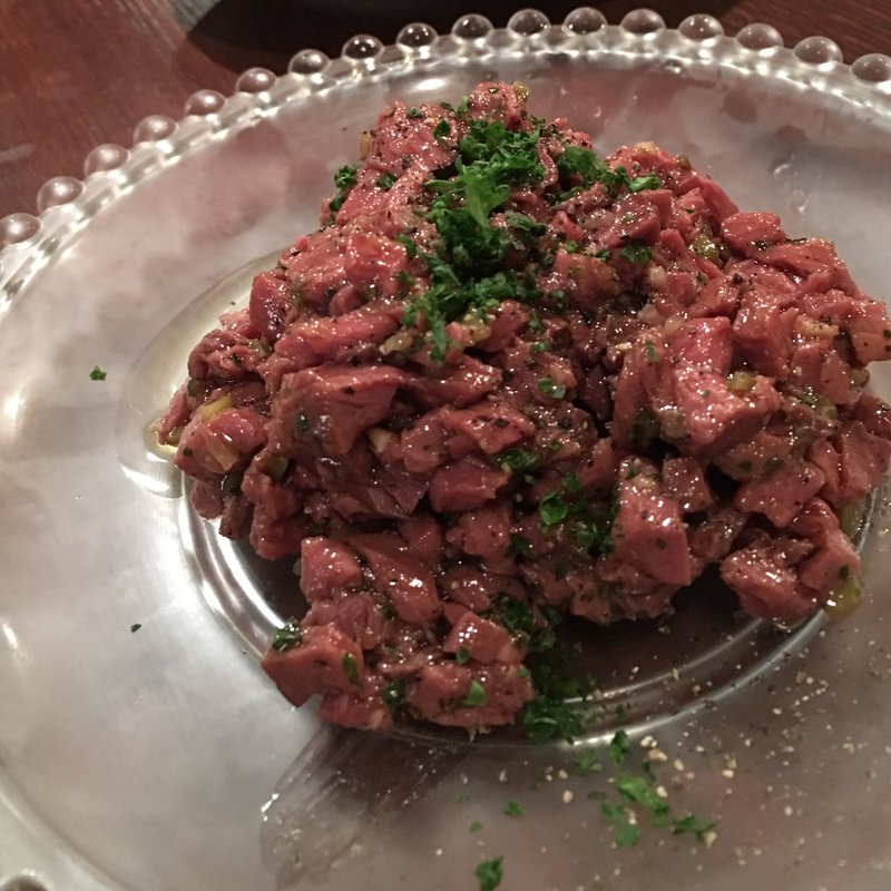 蝦夷鹿もも肉のタルタル(Nico Chelsea （ニコチェルシー）)