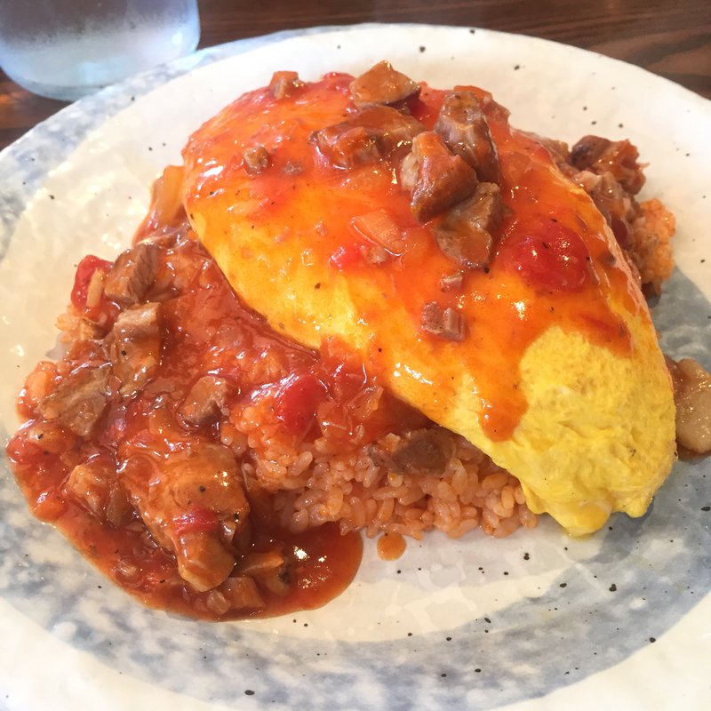 今週のオムライス(大盛り)(spoon （スプーン）)