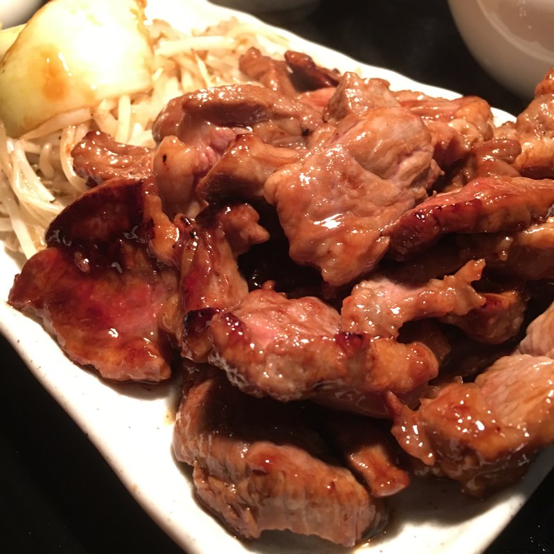 焼肉定食（ラム肉or豚肉）(だるま 六本木店 )