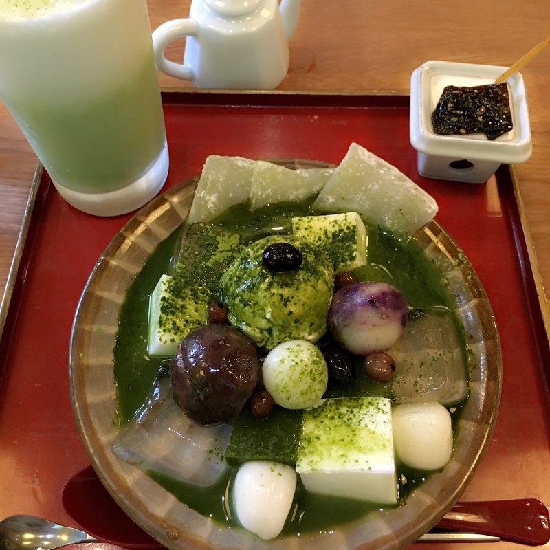 抹茶あんみつ(うめのま 抹茶のカフェー)