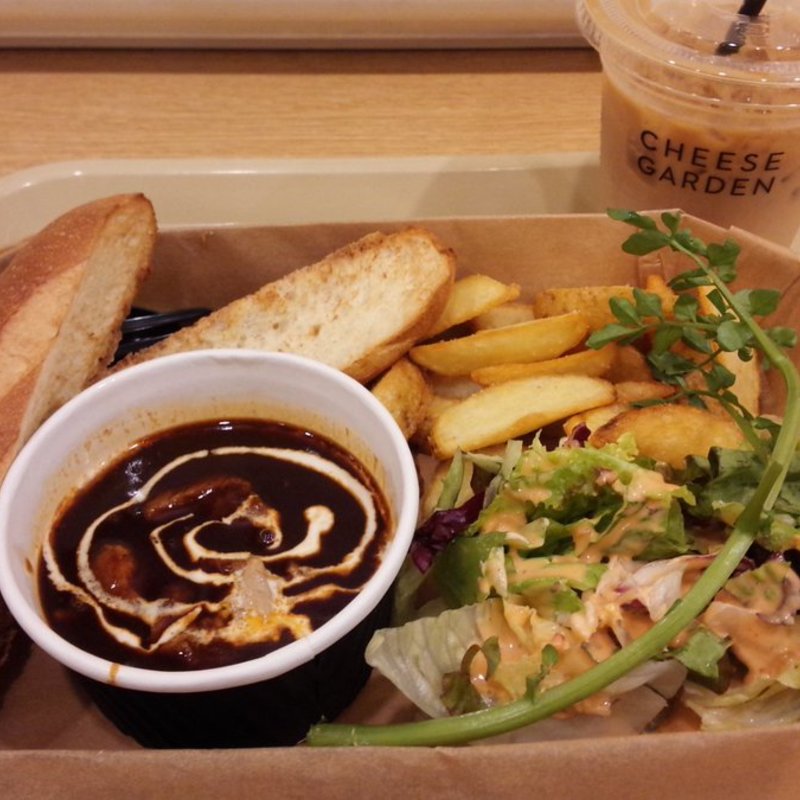 カップ・イン・シチュー（ビーフシチュー）(チーズガーデン 東京ソラマチ店)