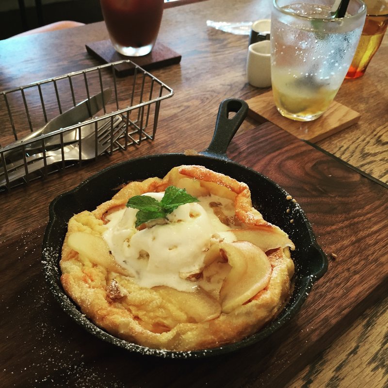 ダッチベイビー(ナナツモリ （NANATSUMORI）)