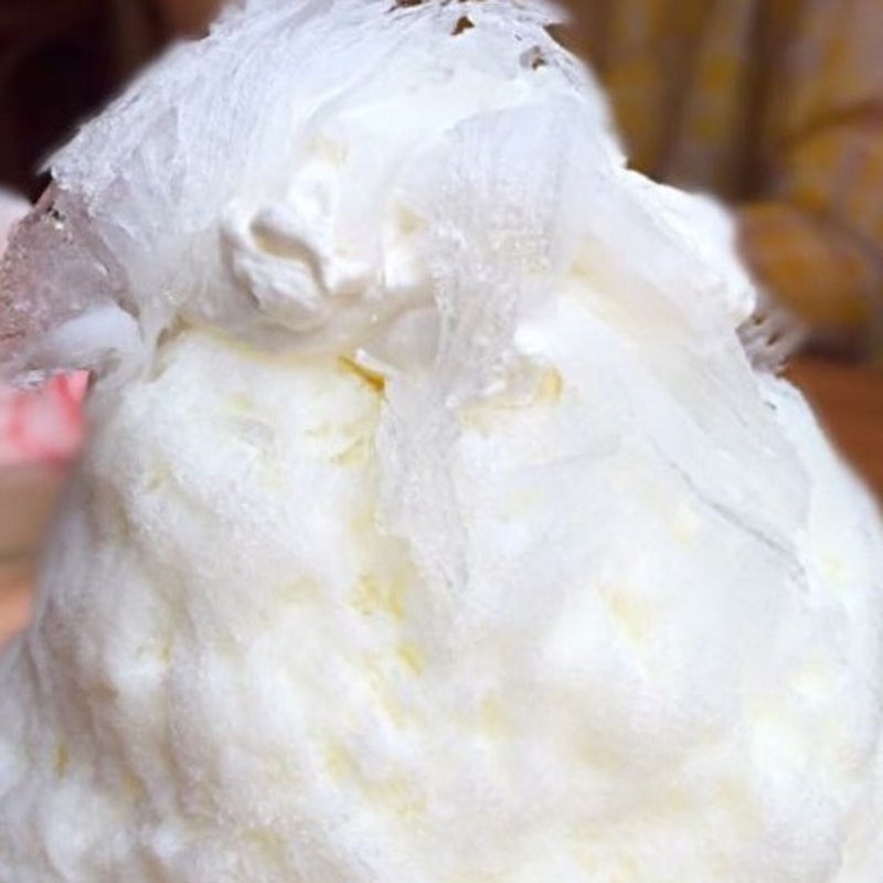 ミルクかき氷(心斎橋ガルル GaRuRu)