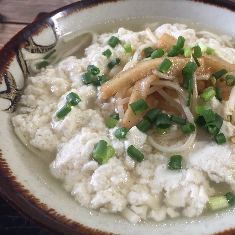 ゆしどうふそば(とうふの比嘉)