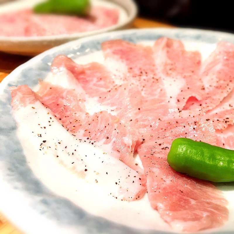 ネック(神泉ホルモン 三百屋)