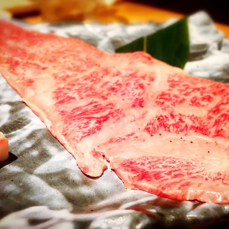 10周年記念和牛サーロイン(神泉ホルモン 三百屋)