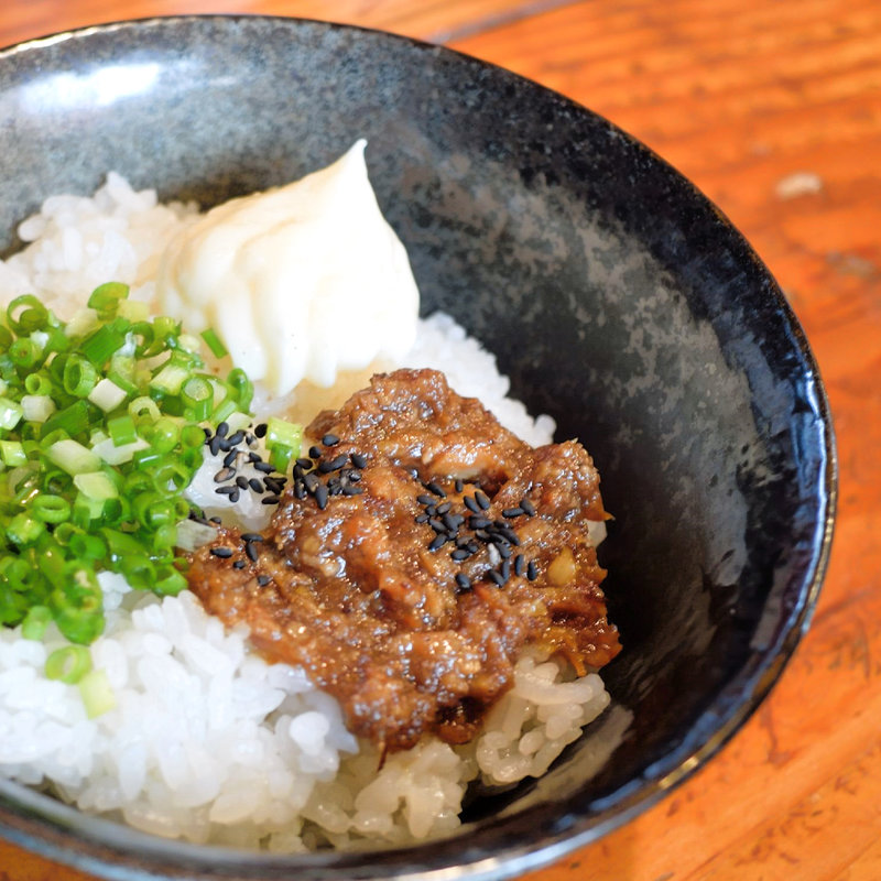 にくめし(屋台の若松 )