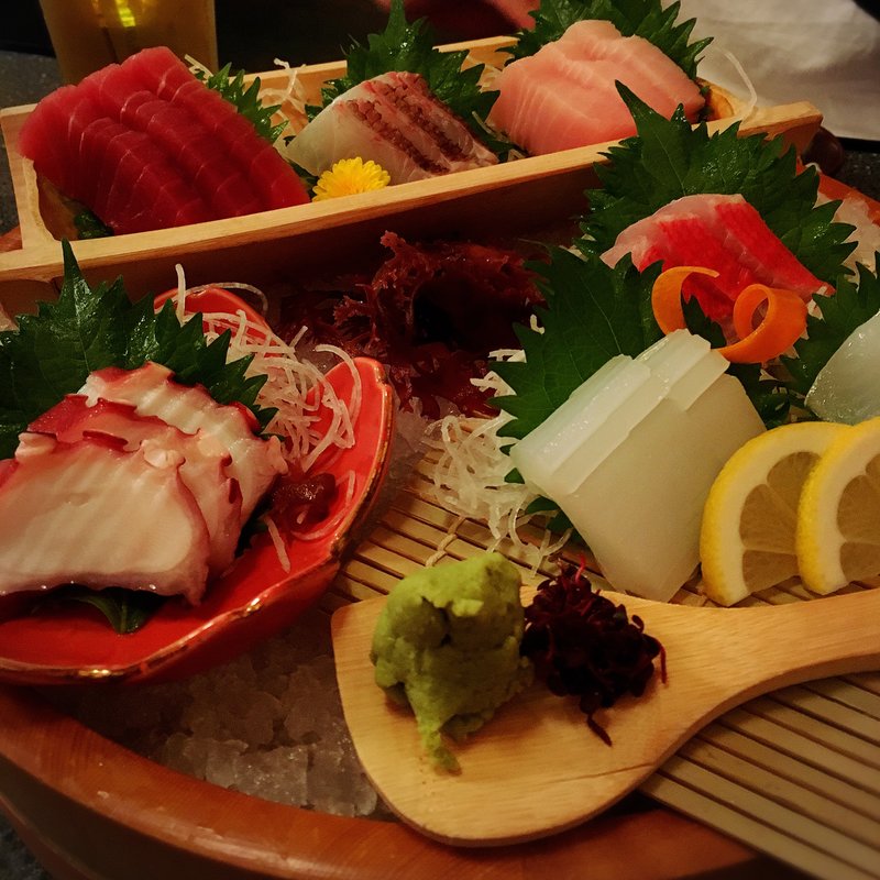 本日の刺身盛り合わせ(居酒屋　鮮 )