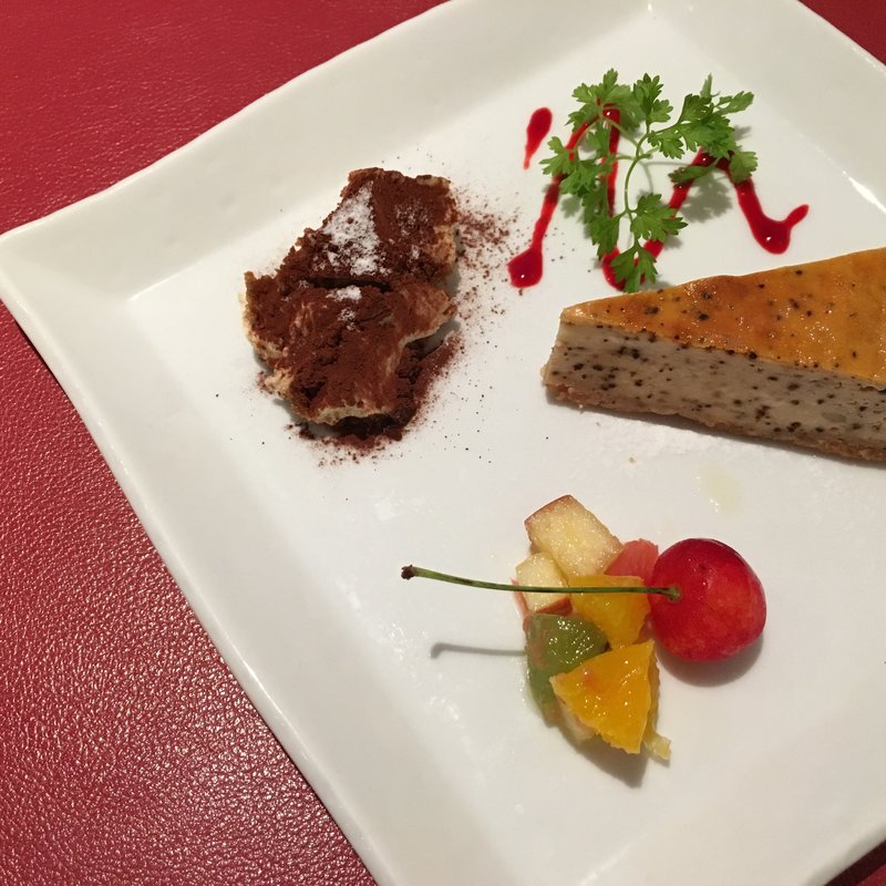 本日のケーキ(ボナペティート パパ 中野店)