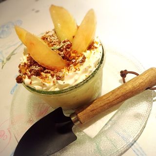 桃のティラミス(横浜チーズカフェ （ヨコハマチーズカフェ）)