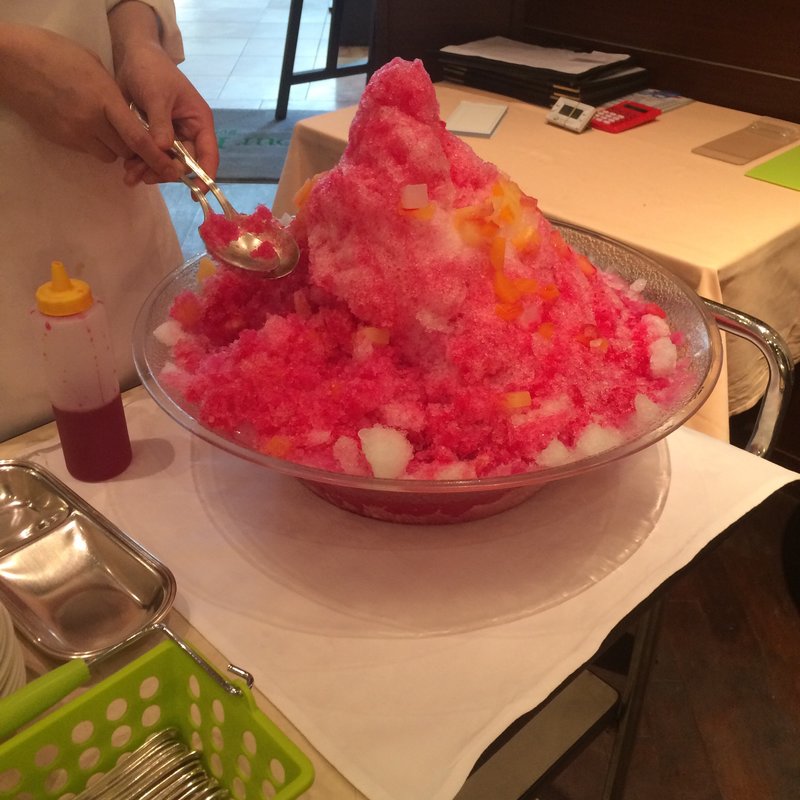 ジャンボかき氷(^-^)(フォーリーフガーデン （【旧店名】ビスタテラス）)