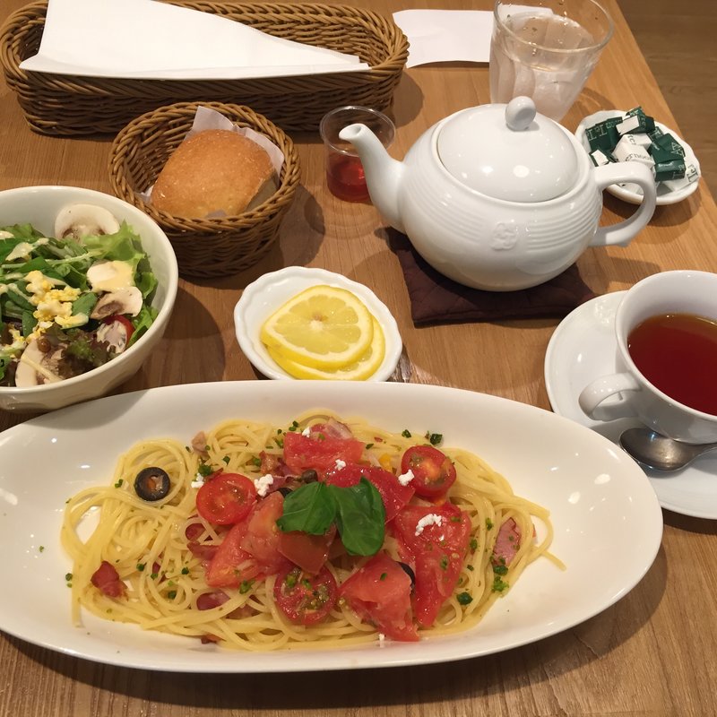 季節のパスタ フレッシュトマトパスタ(アフタヌーンティー・ティールーム 京阪モール)