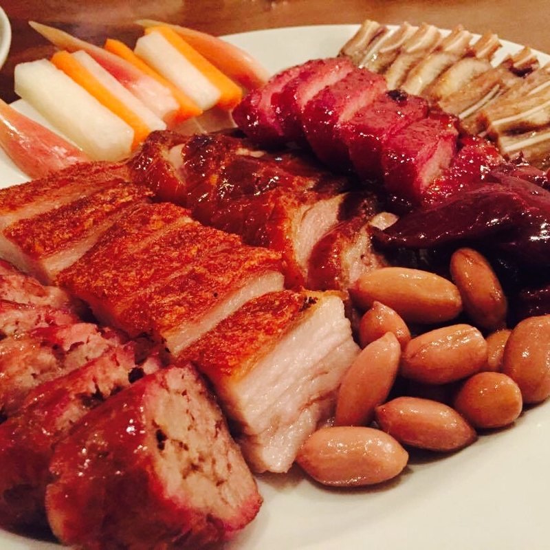 炭火釜焼き盛合せ(楽記)