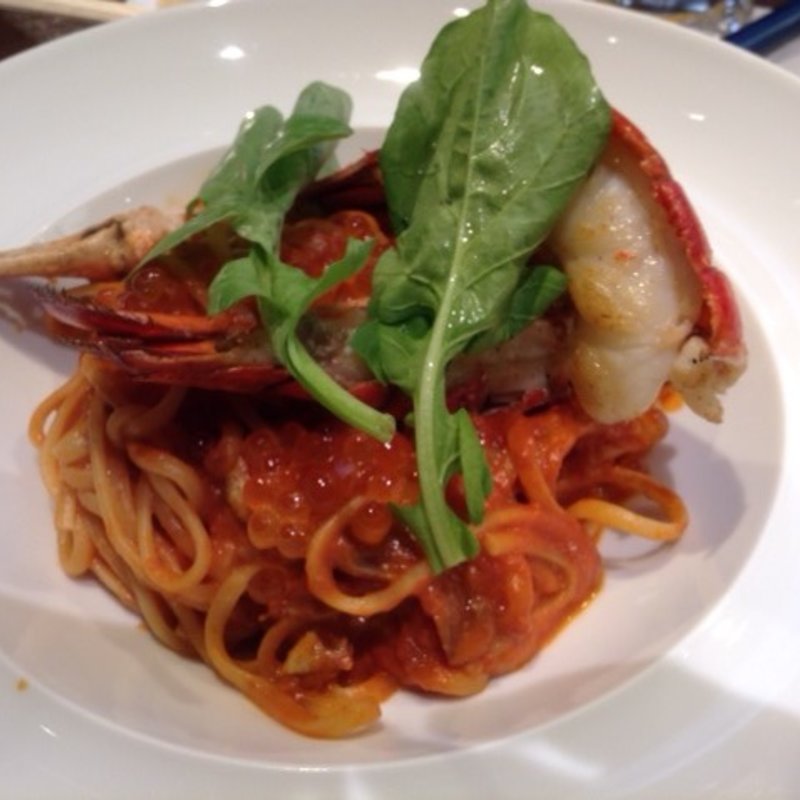 オマール海老と渡り蟹の贅沢パスタ(俺のフレンチ・イタリアン 松竹芸能 角座広場)