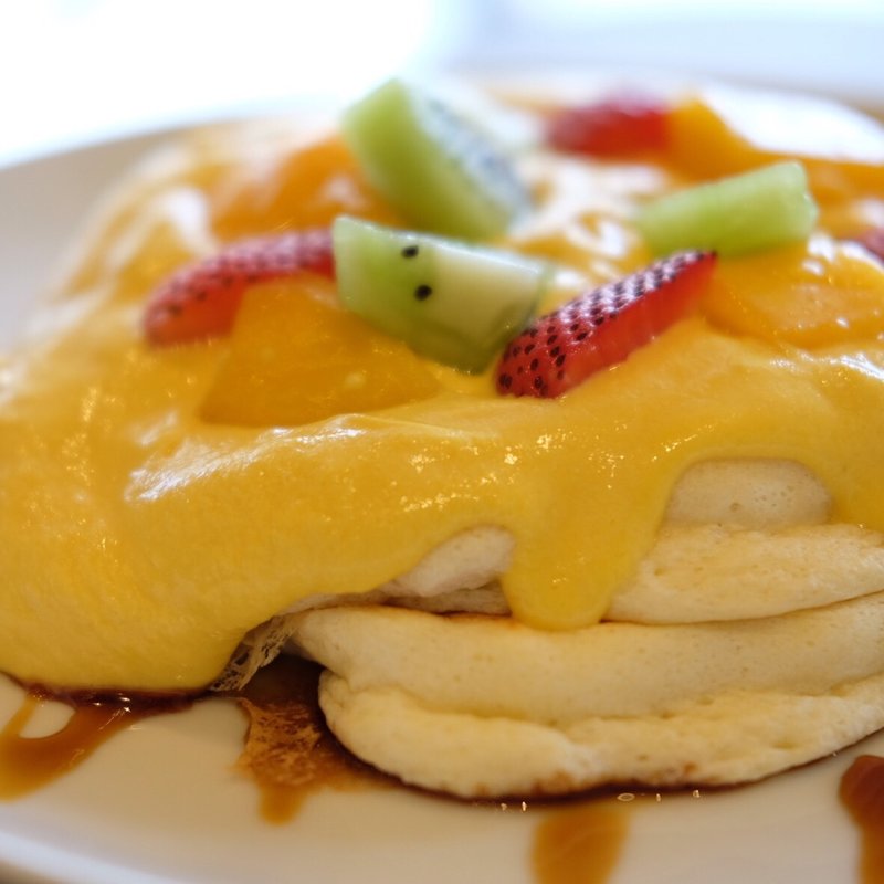 マンゴーのリコッタパンケーキ(高倉町珈琲 若葉台店)
