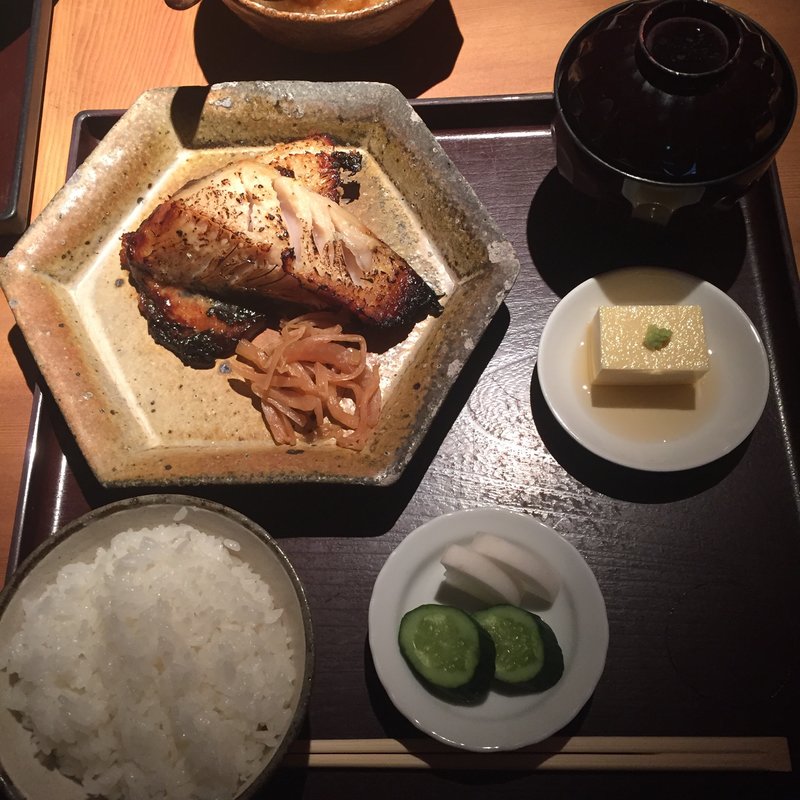 銀だら西京焼き定食(まめとら （【旧店名】汁る椀 豆寅　銀座店）)
