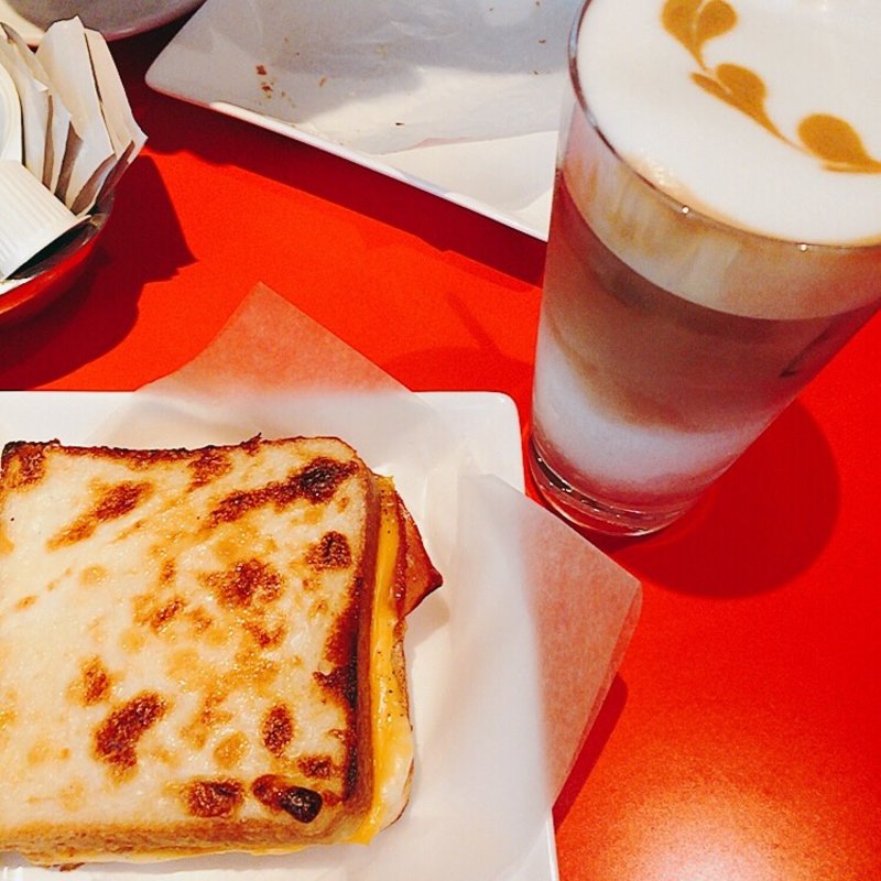 モーニングセット(Espressamenteilly 京都駅店 （エスプレッサメンテ イリー）)