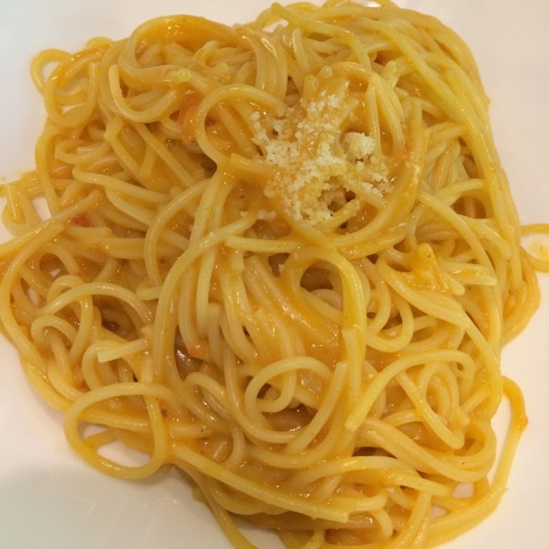 ウニのクリームパスタ(三橋の森 カフェ・ボスケ)